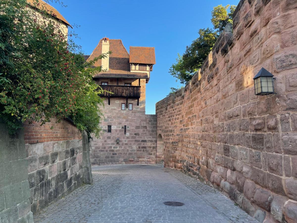 Messeapartment An Der Altstadtmauer Norimberga Esterno foto