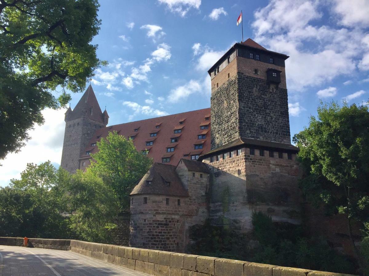 Messeapartment An Der Altstadtmauer Norimberga Esterno foto