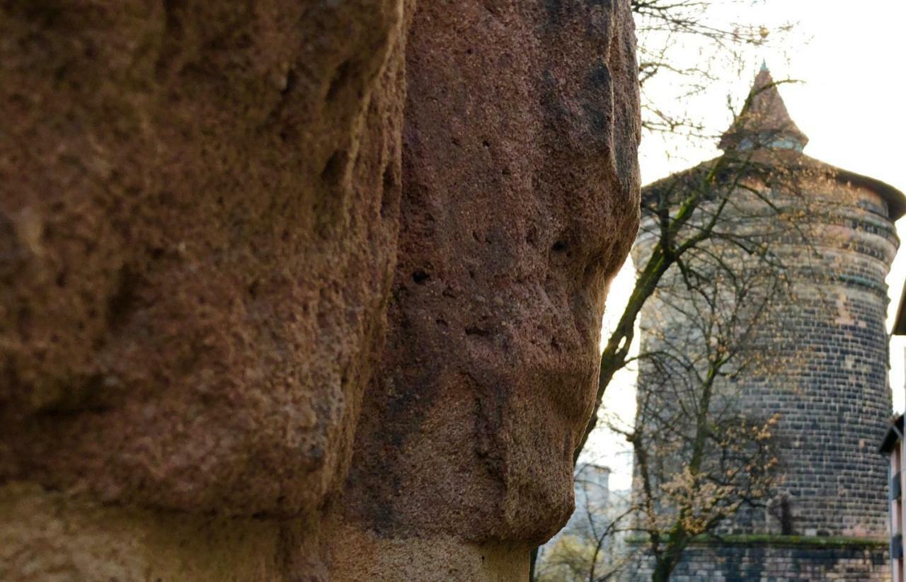 Messeapartment An Der Altstadtmauer Norimberga Esterno foto